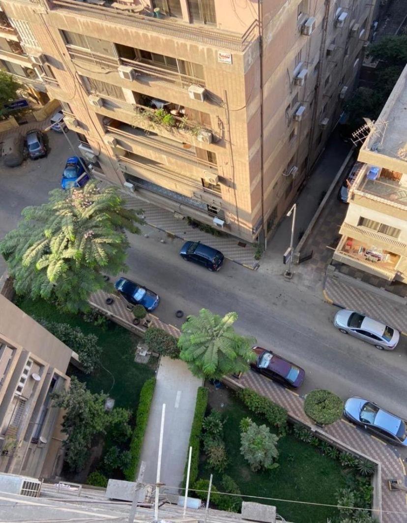 Apartment Sunny Furnished In Mohandessin Off Lebnan